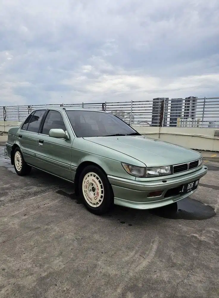 Mitsubishi Lancer GLX a/t 1992 langka antik istimewa