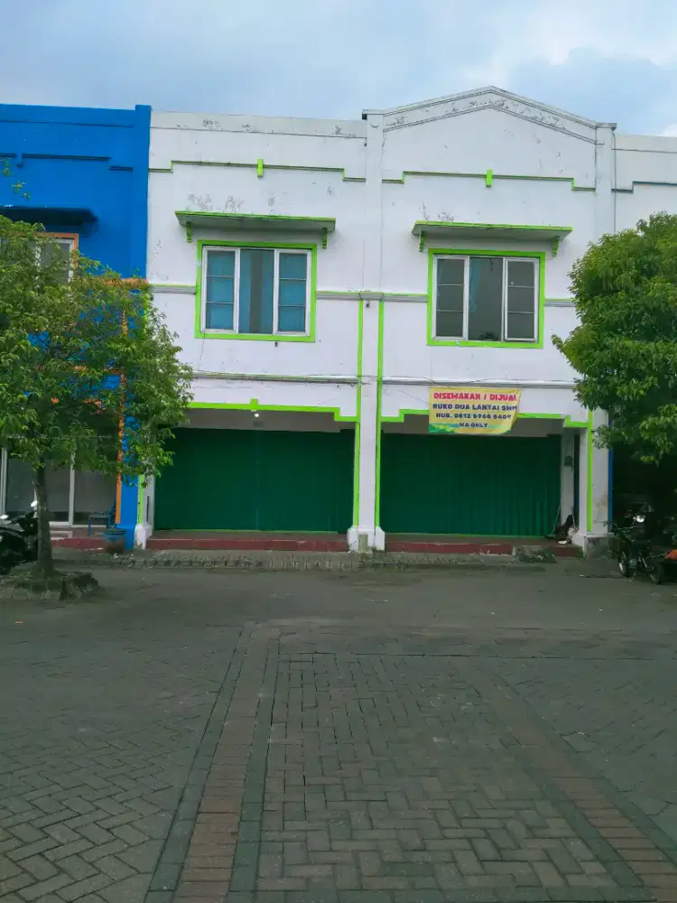 Disewakan / dijual ruko