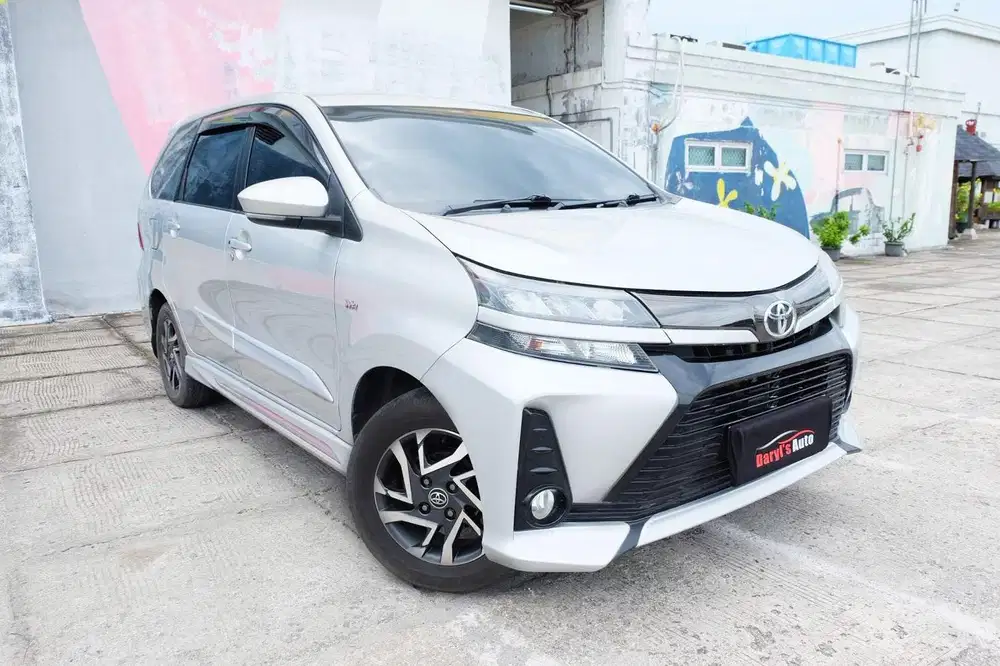 TOYOTA AVANZA VELOZ 1.5 AT