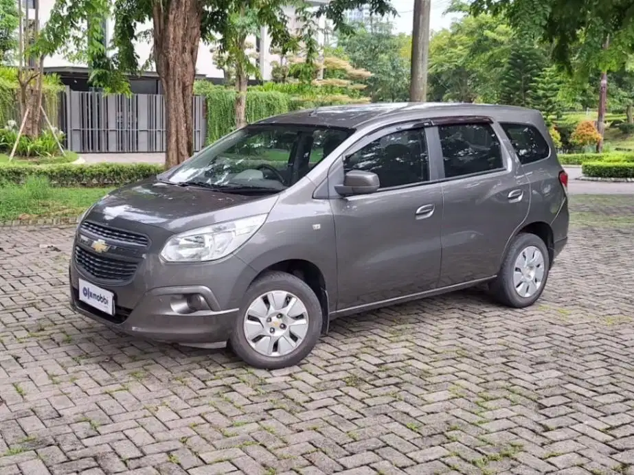 CHEVROLET SPIN 1.2 LS MANUAL 2013