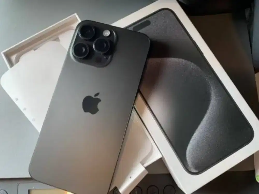 Iphone 15 pro max 512 ex IBOX bh 89 blck like new fullset ori