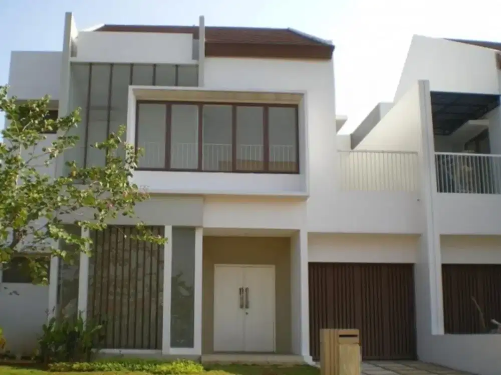 Rumah 2lt 10x20 200m type 4KT Cluster Lantana JGC Jakarta Garden City