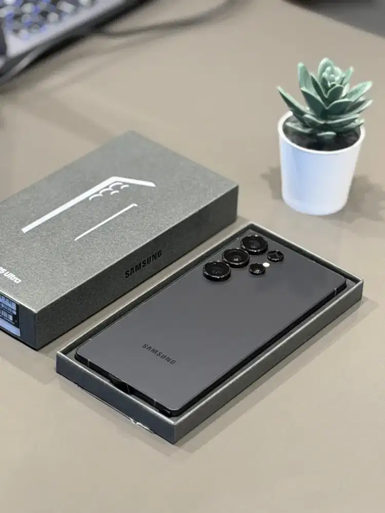 Samsung S25 Ultra 12/512GB sein