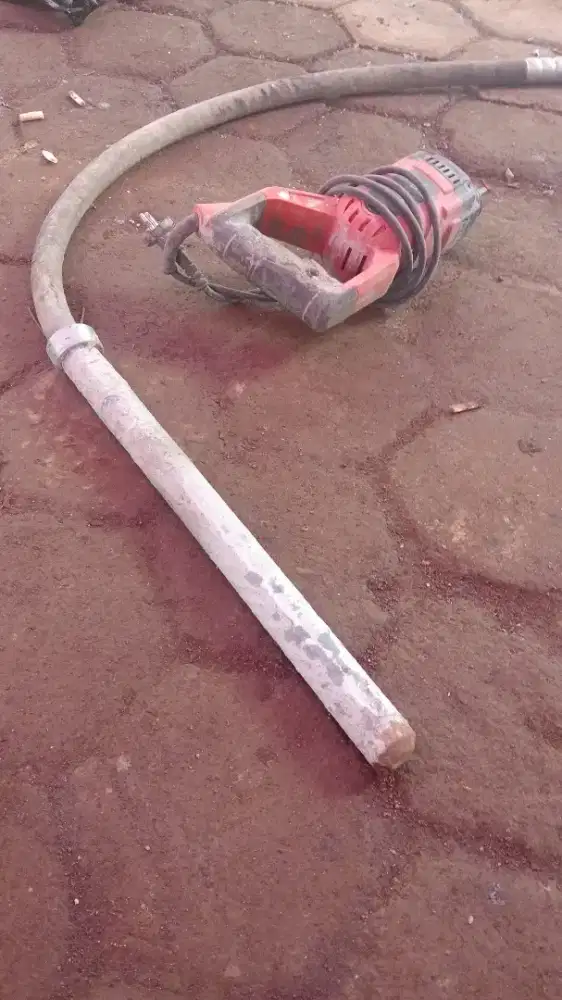 Vibrator elektrik bull