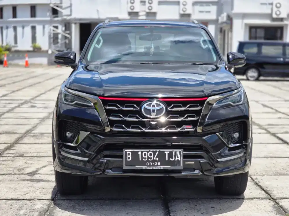 VRZ GR 2.8 AT DIESEL THN 2023