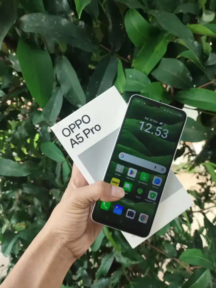 Oppo A5 Pro hijau 
Ram 8/128
FULLSET 
NOMINUS hanya kotor
5800mAh