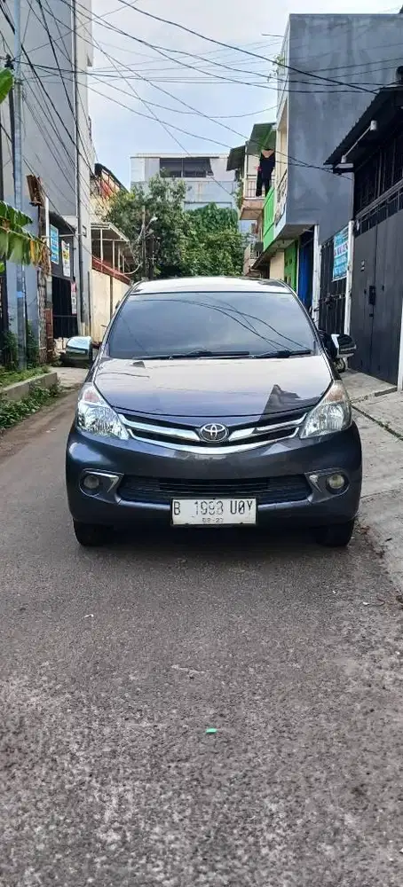 Toyota Avanza G AT 2012