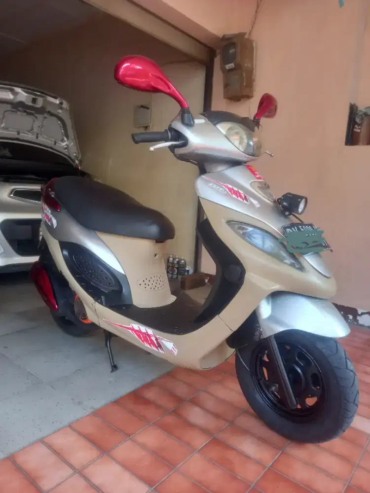 KYMCO METICA GLX 125