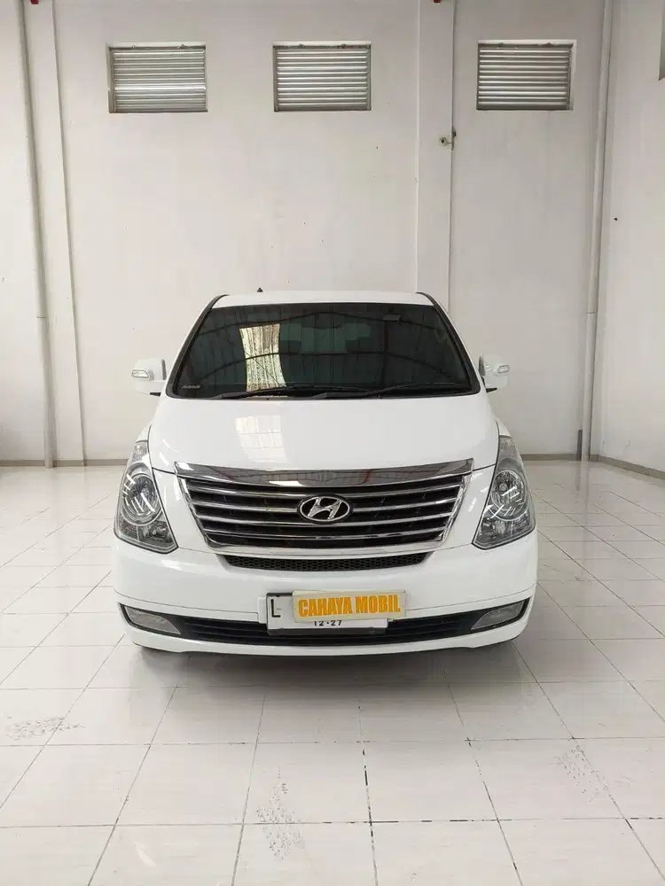 Hyundai H1 2.4 Elegance bensin 2012