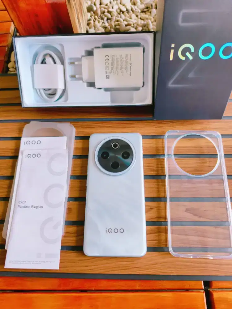 iQoo Z10 5G 12/512 Mulus Fullset Ori Sehari pakai