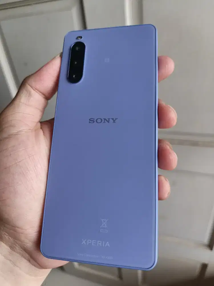Dibaca - SONY Xperia 10 Mark 4 - Mulus Terawat
