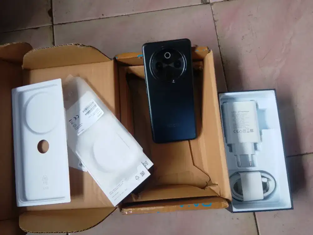 Vivo iqoo z10  12/512gb