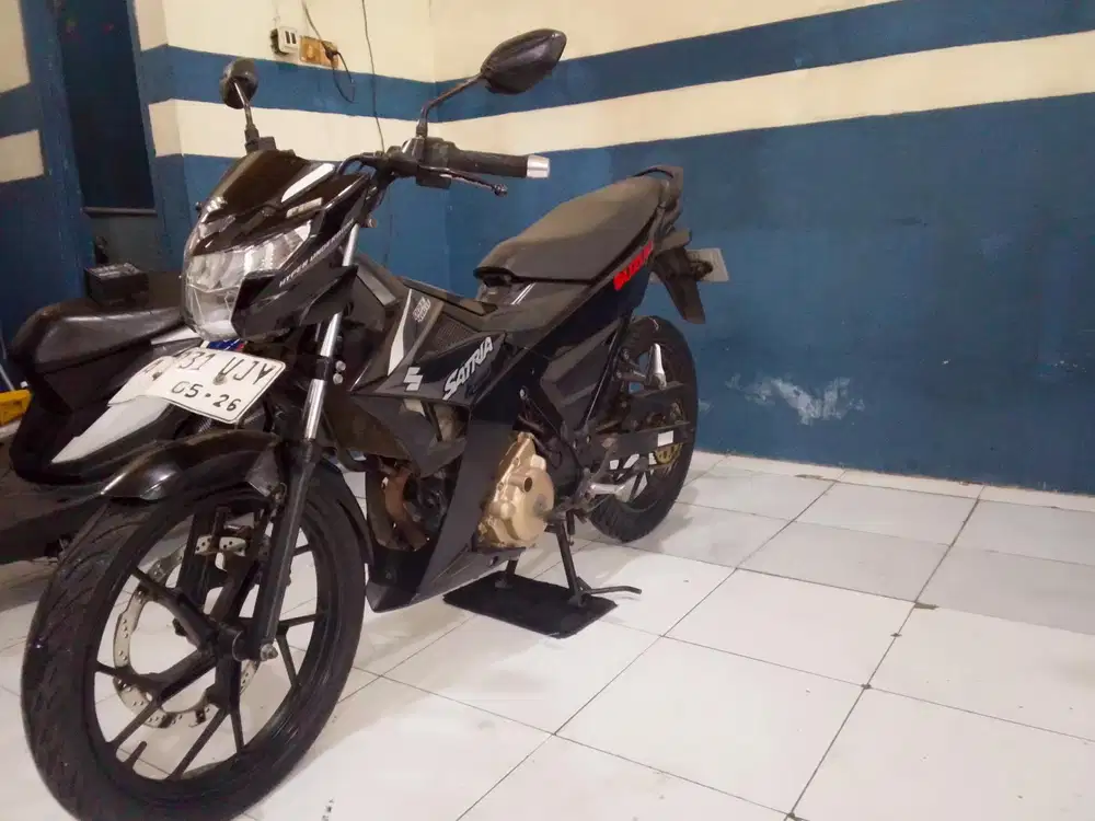 Satria fu injeksi 150cc ss lengkap