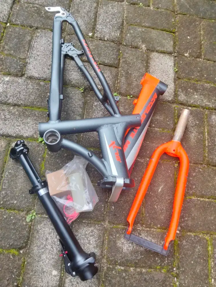 Frame set sepeda lipat 20 xlr8