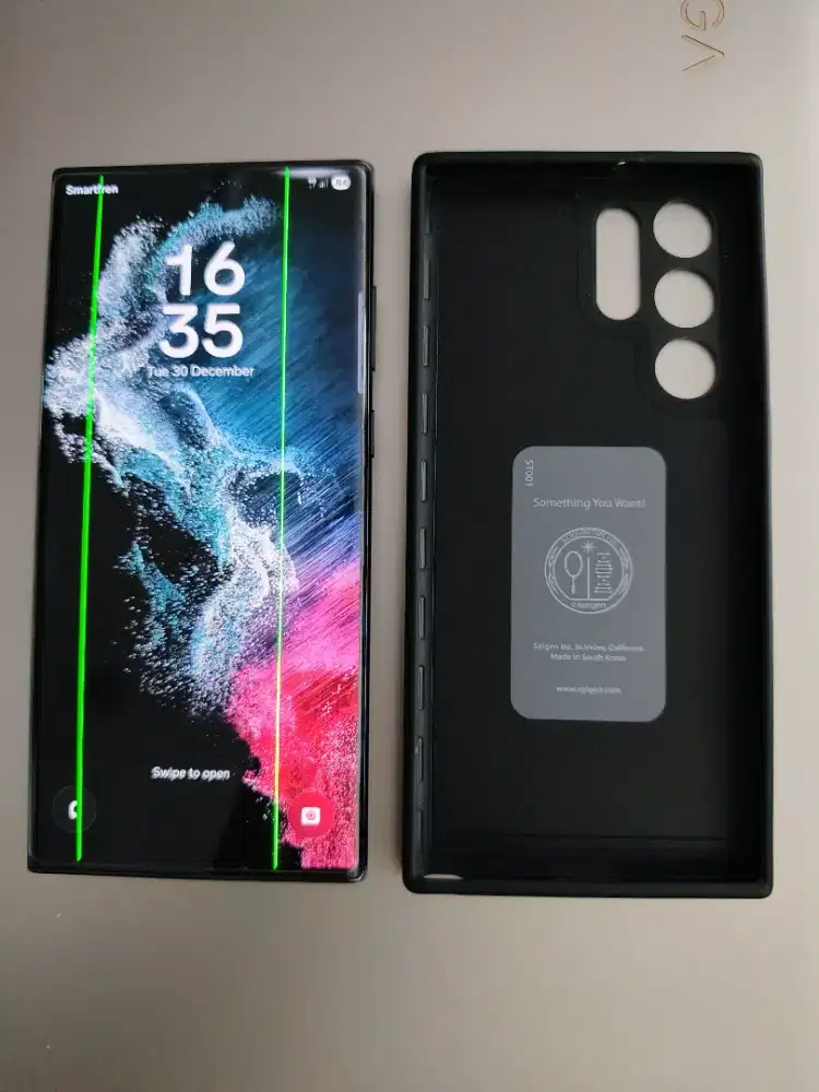 Samsung S22 Ultra 12/256 green line