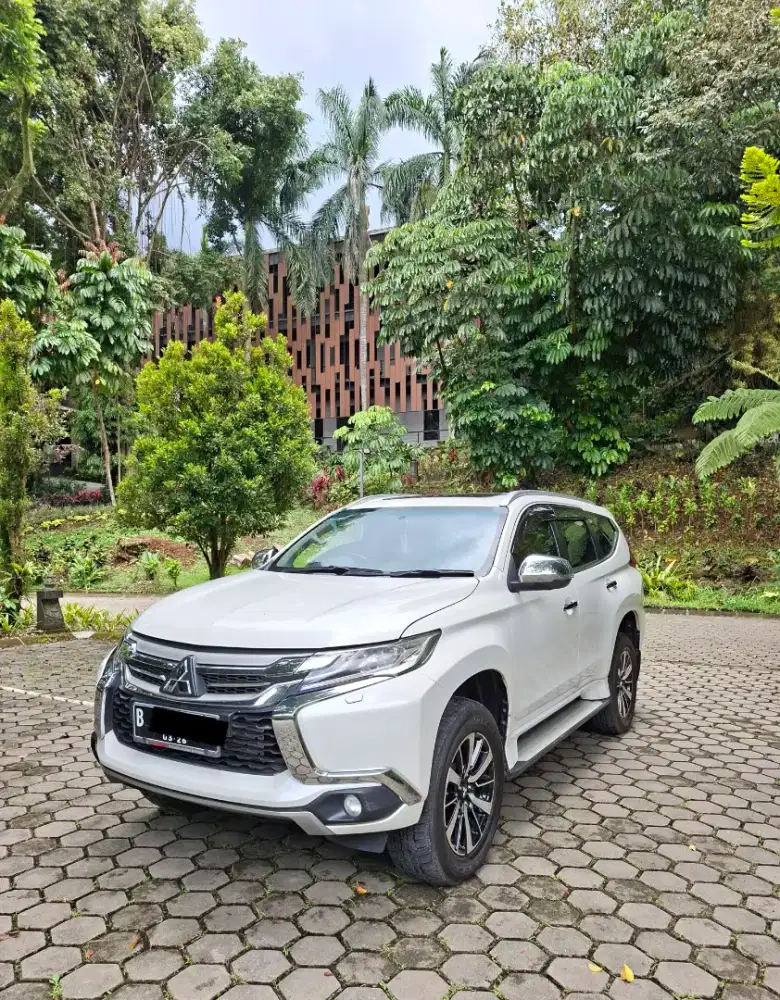 (Harga Cash) Pajero Dakar Diesel 4x4 AT 2016 Putih