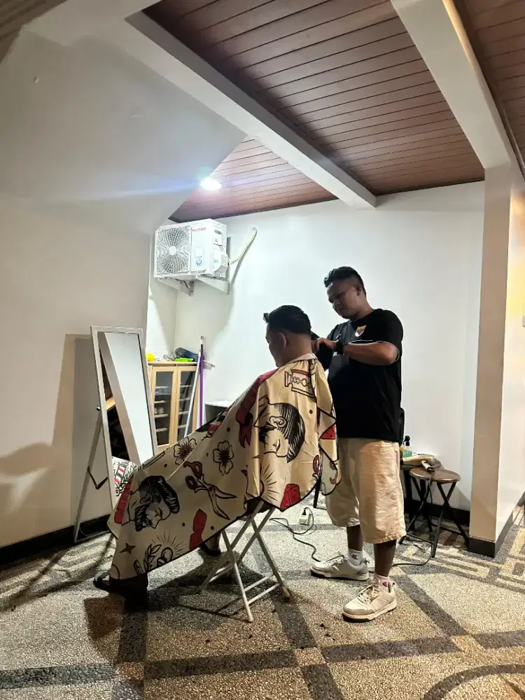 Home servis pangkas rambut