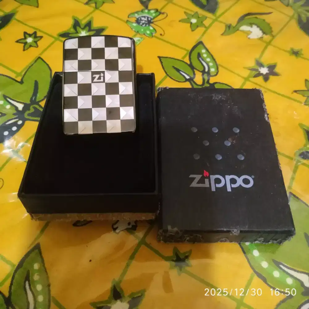 Korek Zippo Original