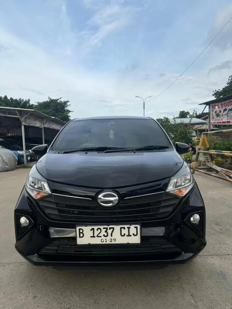 Daihtasu sigra R mt 2023