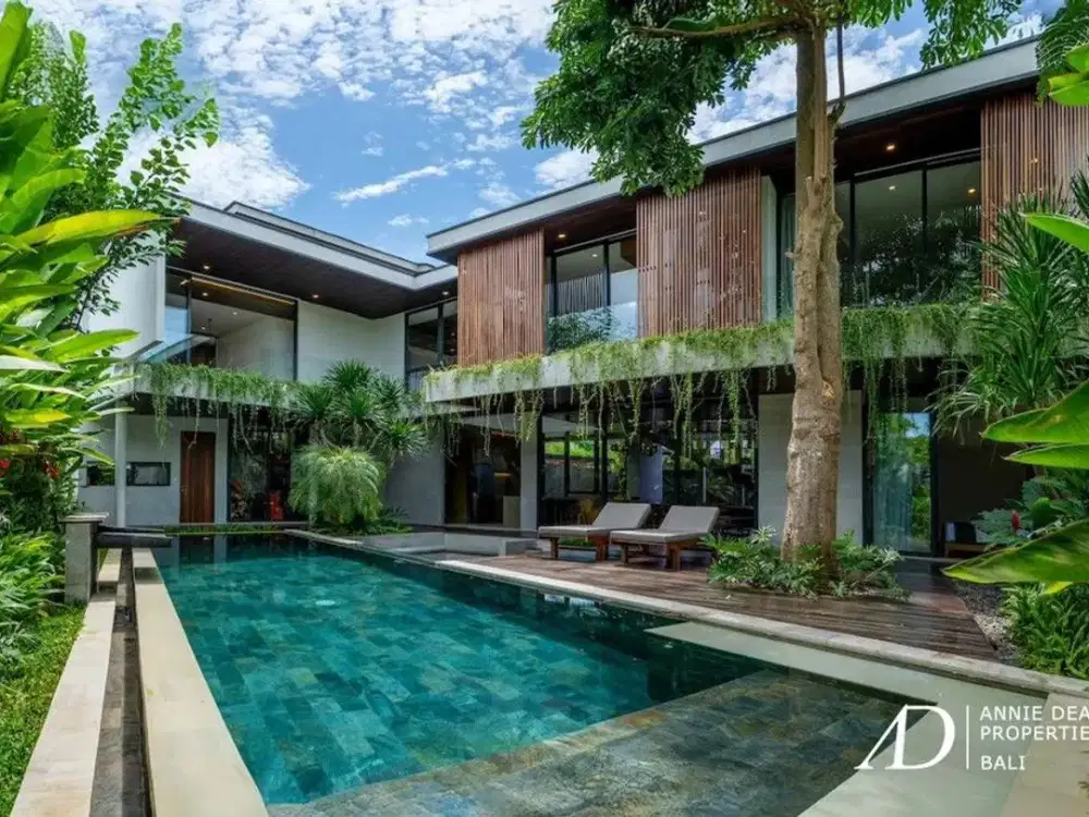 FREEHOLD | BRAND NEW 4-BEDROOM VILLA IN UMALAS