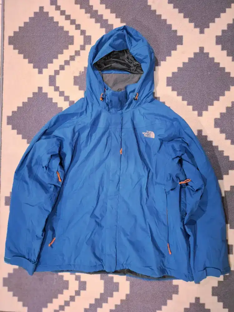 Jaket TNF Hyvent Istimewa