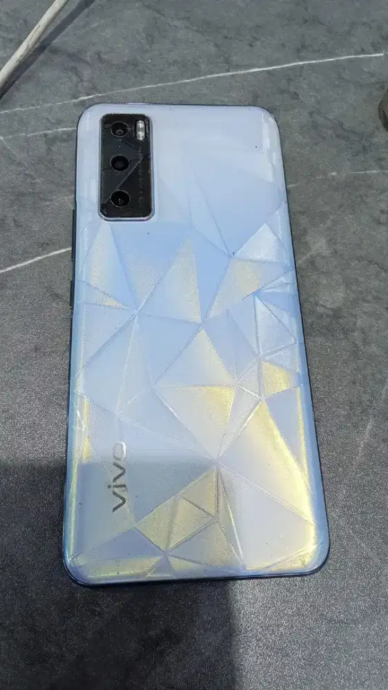 Vivo v20e ram 8/128