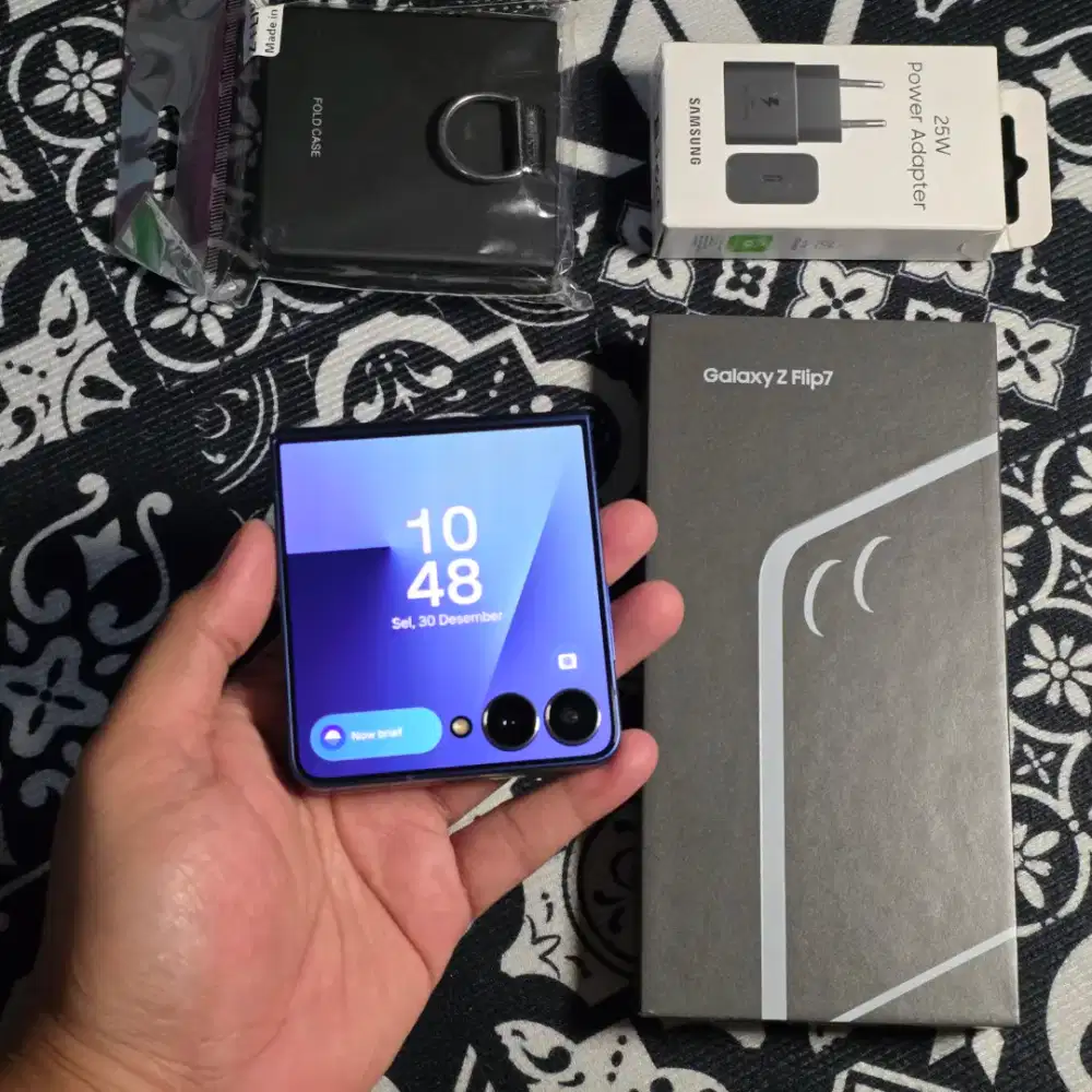 Samsung Flip 7 12/256GB Resmi Indonesia