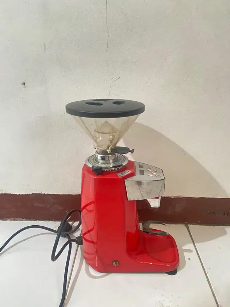 Grinder kopi bekas cafe