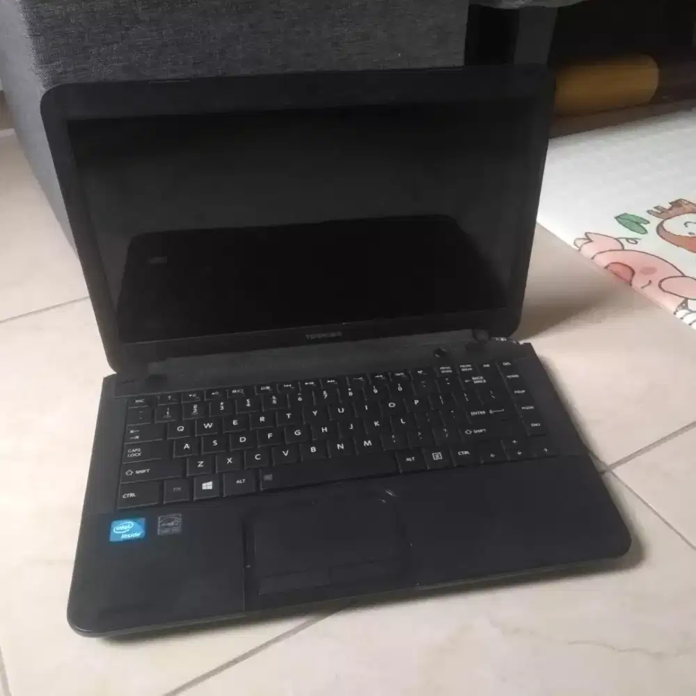 Laptop Toshiba C800