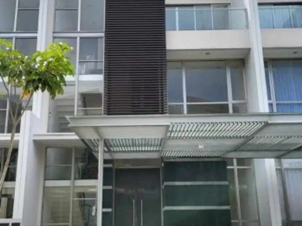 Rumah Golf Island PIK cluster MOZART 8x25 3lantai GOLF view MURAH