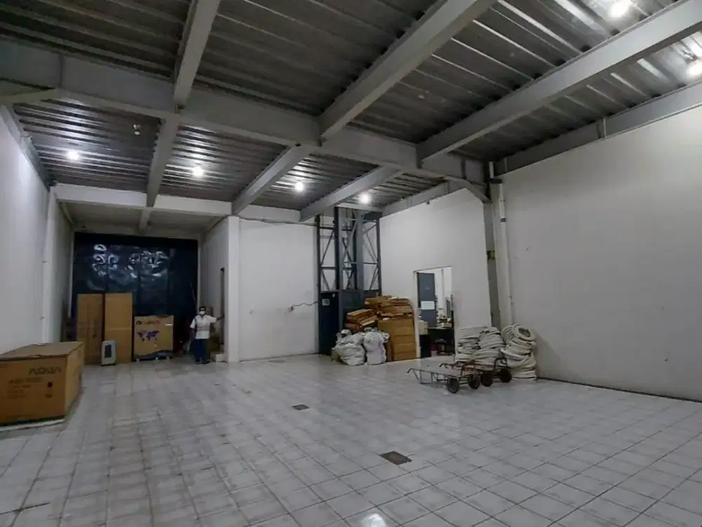 Sewa CEPAT gudang pik elang Laut 9x46 gudang 2lt+lift