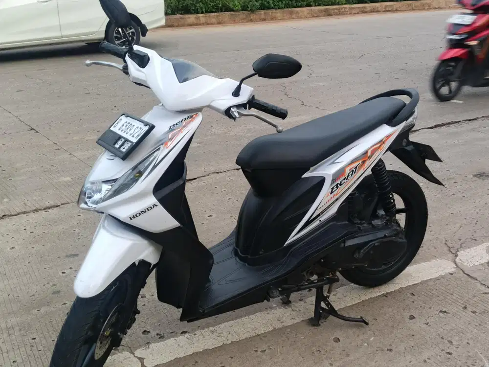Honda beat karbu 2012 stater tokcer halus mulus terawat