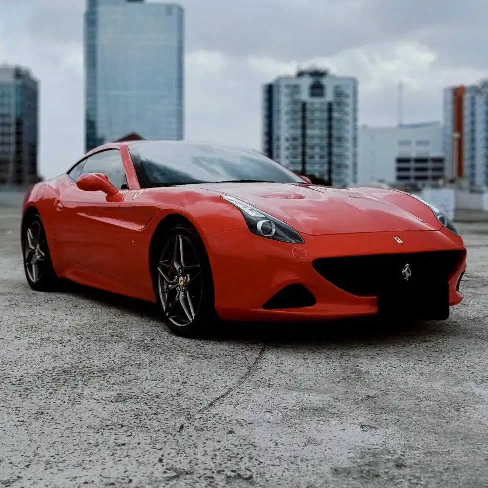 2015 Ferrari California T ATPM KM 900 Perak Like New!