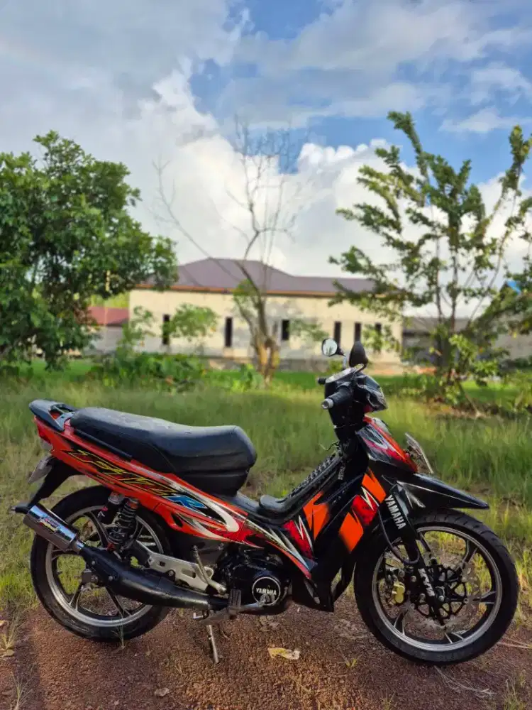 F1zR 2003 Fullclucth