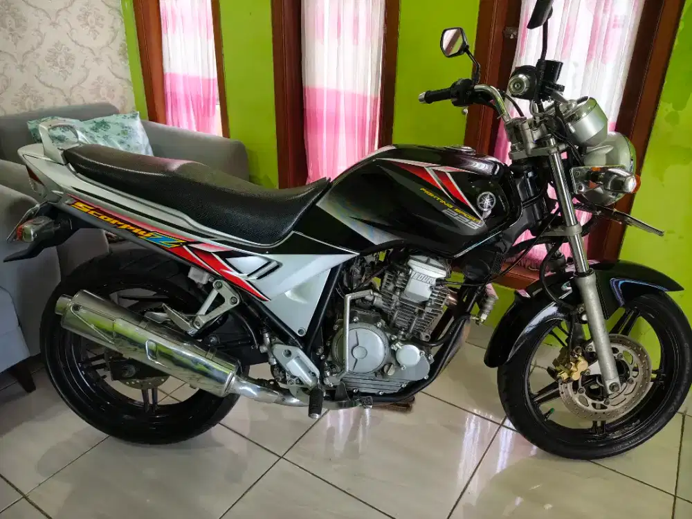 Yamaha Scorpio 2006