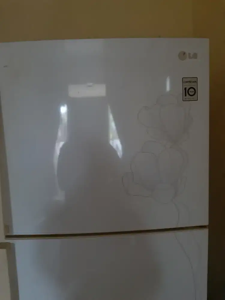 Di Jual Kulkas LG (2 Pintu)