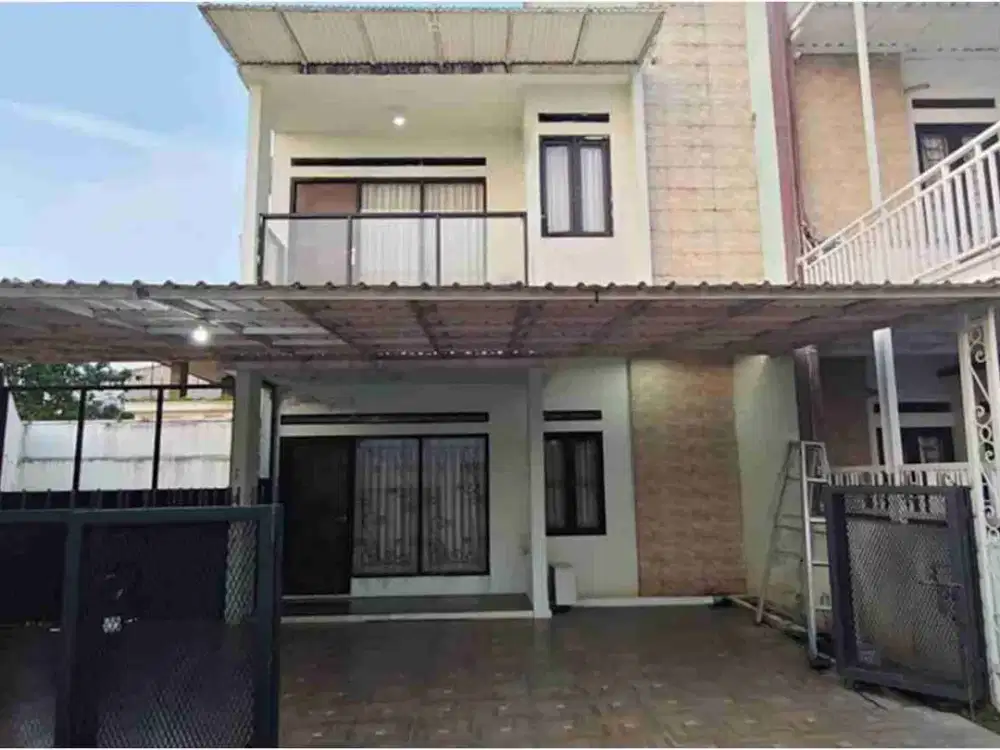 rumah di arcamanik siap huni 2 lantai