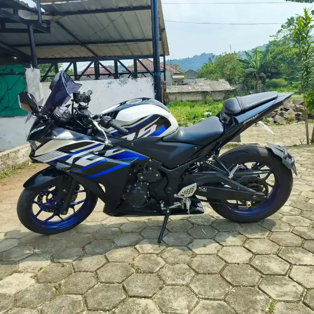 R25 v1 2015 250cc 2 silinder bekas pemakaian pribadi