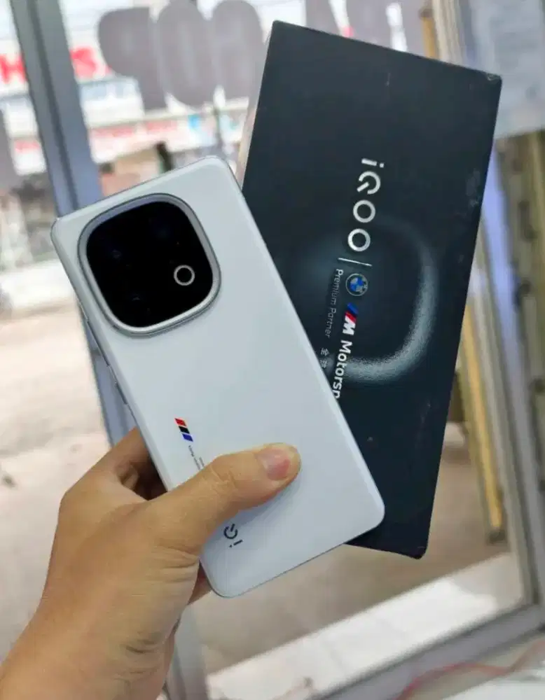 Iqoo 13 12/256 fullset no minus TT/bt