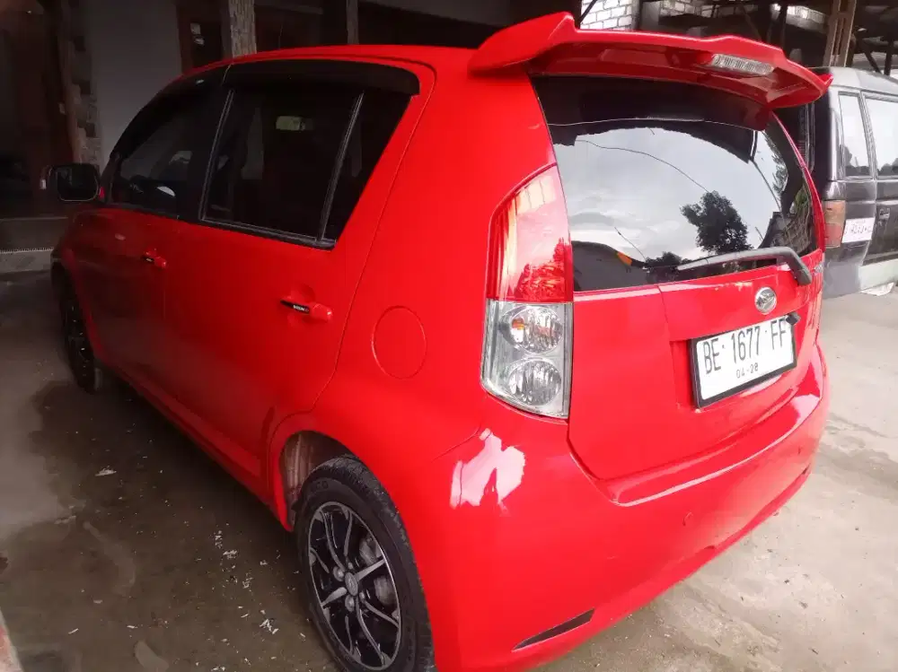 Dijual mobil sirion manual 2008 kondisi siap pakai.