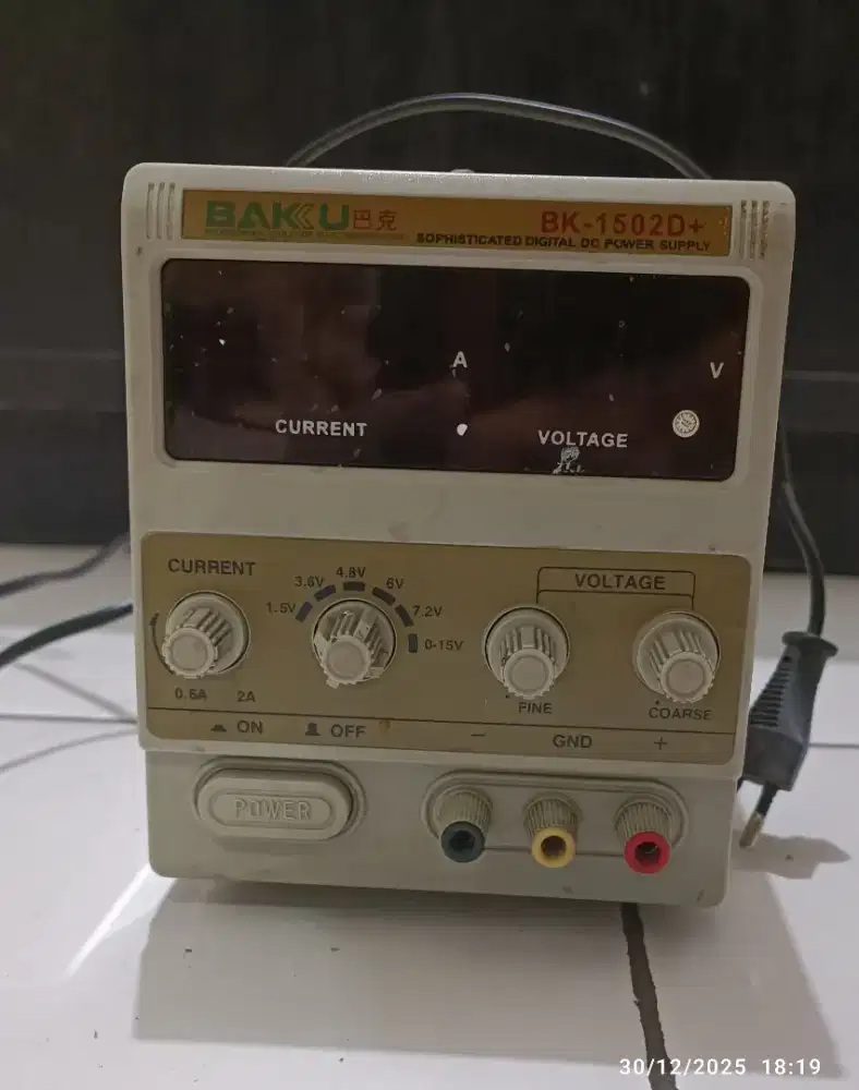 Power Supply BAKU BK-1502D Kondisi Off Belum Pernah Bongkar