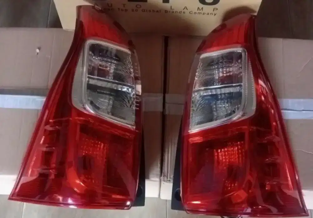 Jual Stop Lamp, Lampu Belakang Avanza 2015-2018