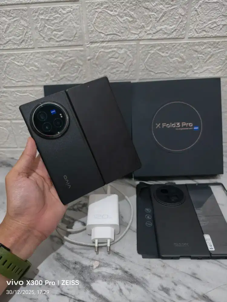 vivo X fold 3 pro 16/512gb Resmi Black Like new