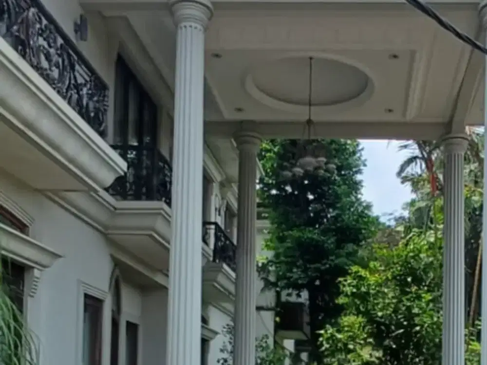 Dijual Rumah Mewah di Taman Cilandak Jakarta Selatan
