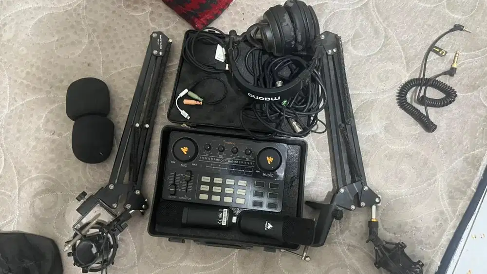 MAONO AM200 PAKET PODCAST 2 orang lengkap