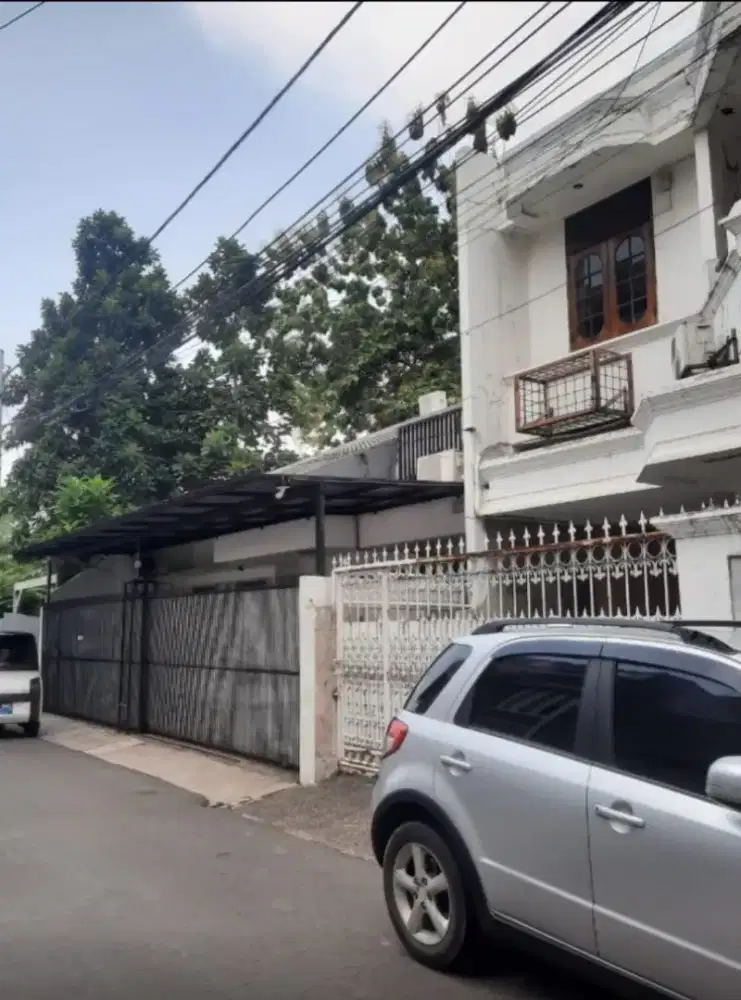 Rumah Pulo Macan Raya Tomang
