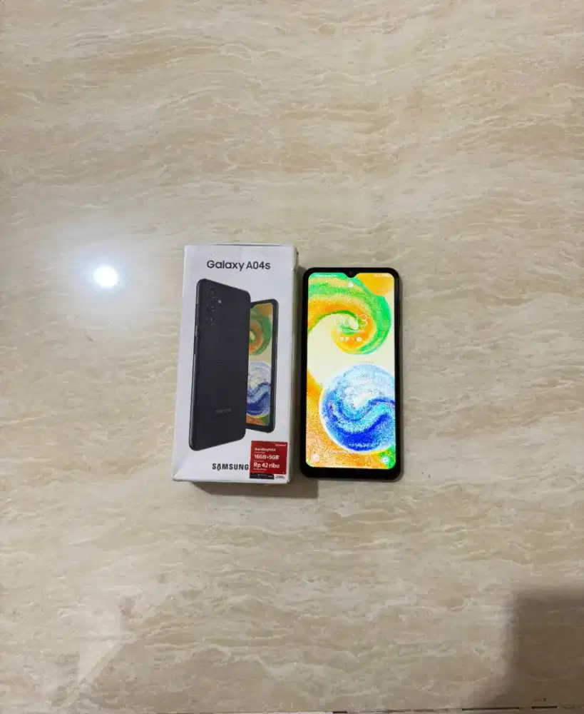 Dijual cepat Hp Samsung A04s