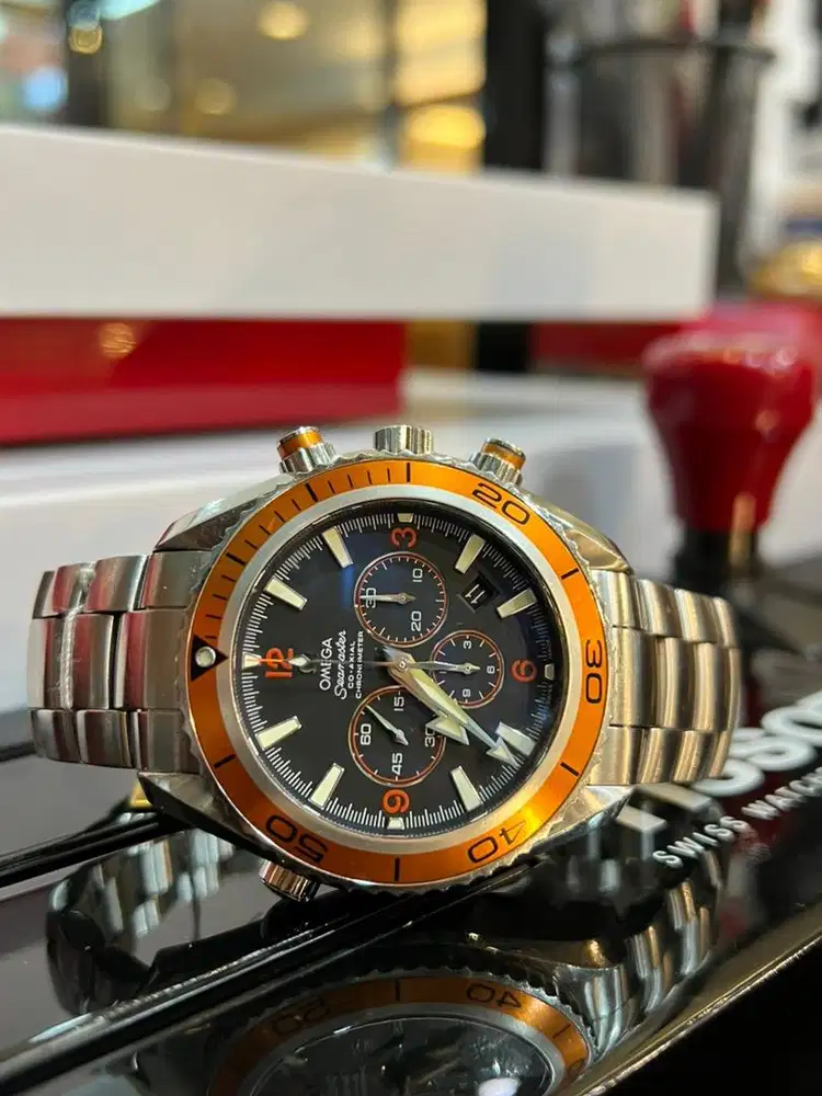 Omega seamaster CO-AXIAL Chronomatic