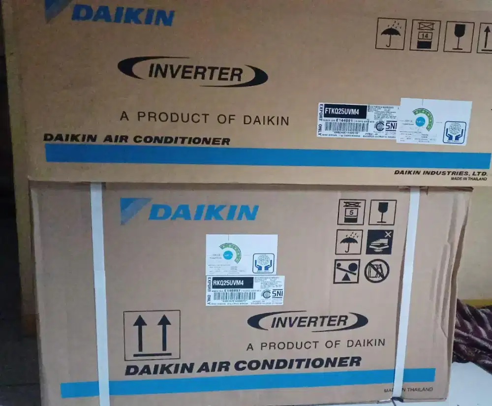 AC Daikin 1pk Inverter Thailand