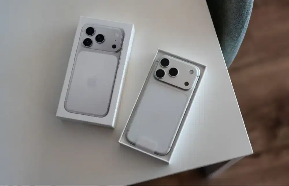 iphone 17 pro promax silver  ready